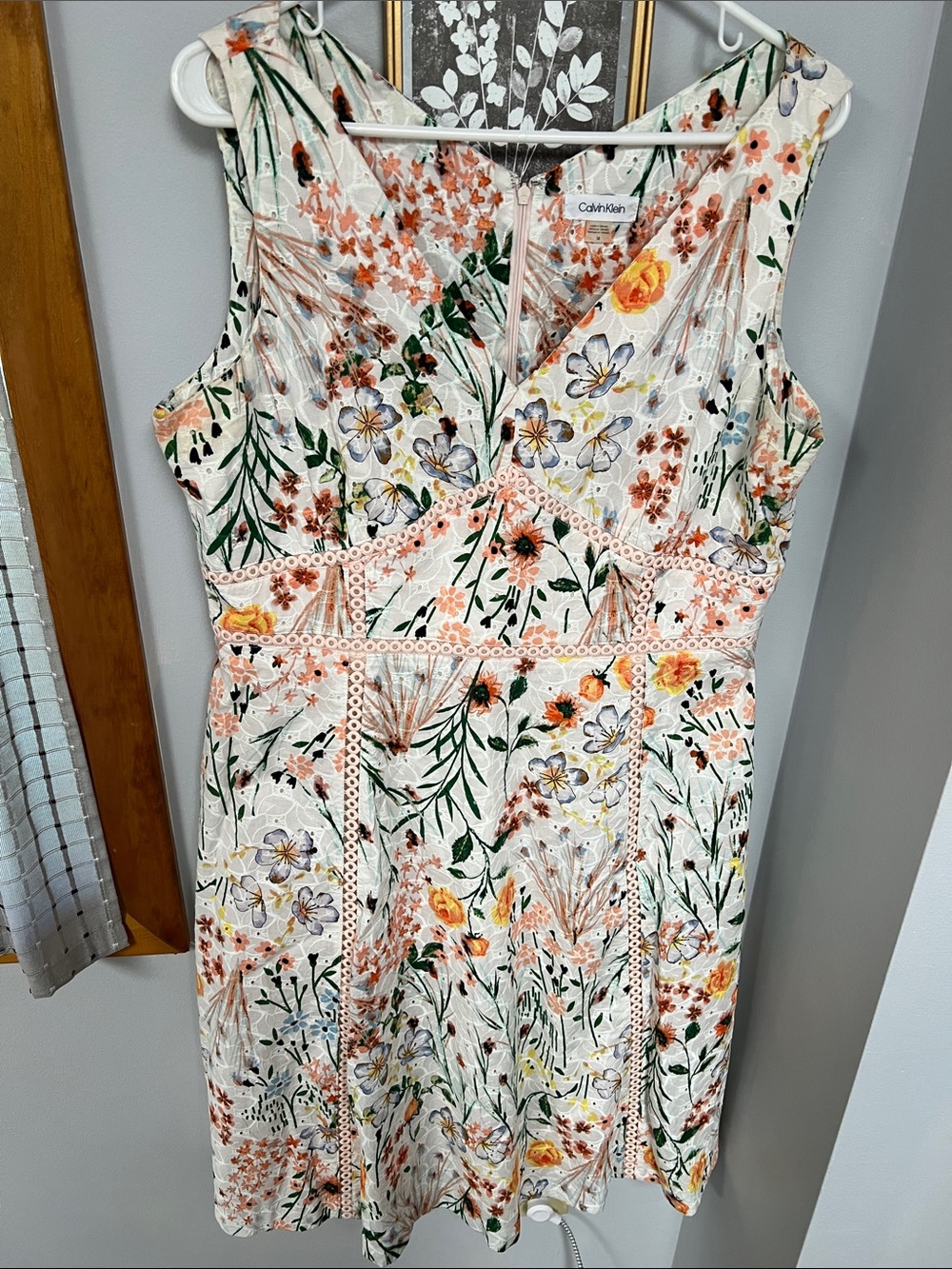 Calvin Klein White Floral Lace-Trim Sleeveless Dress
